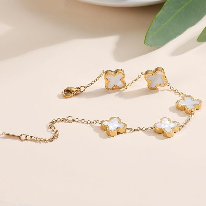 Pearl Clover Bracelet